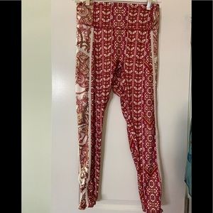 Free People Movement(Your a Peach) leggings